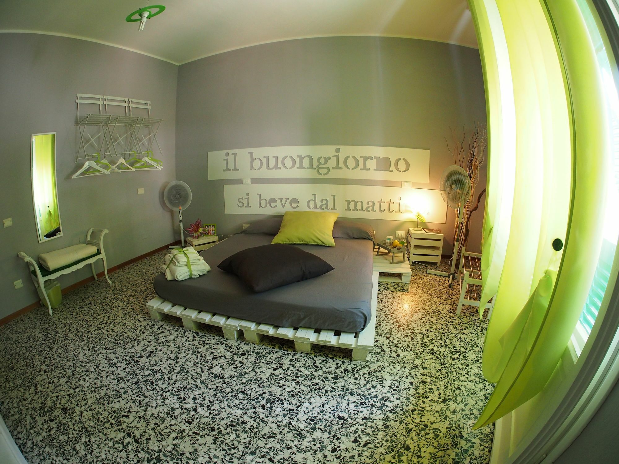 Hotel Ciao Bella Rainbow Riomaggiore Esterno foto